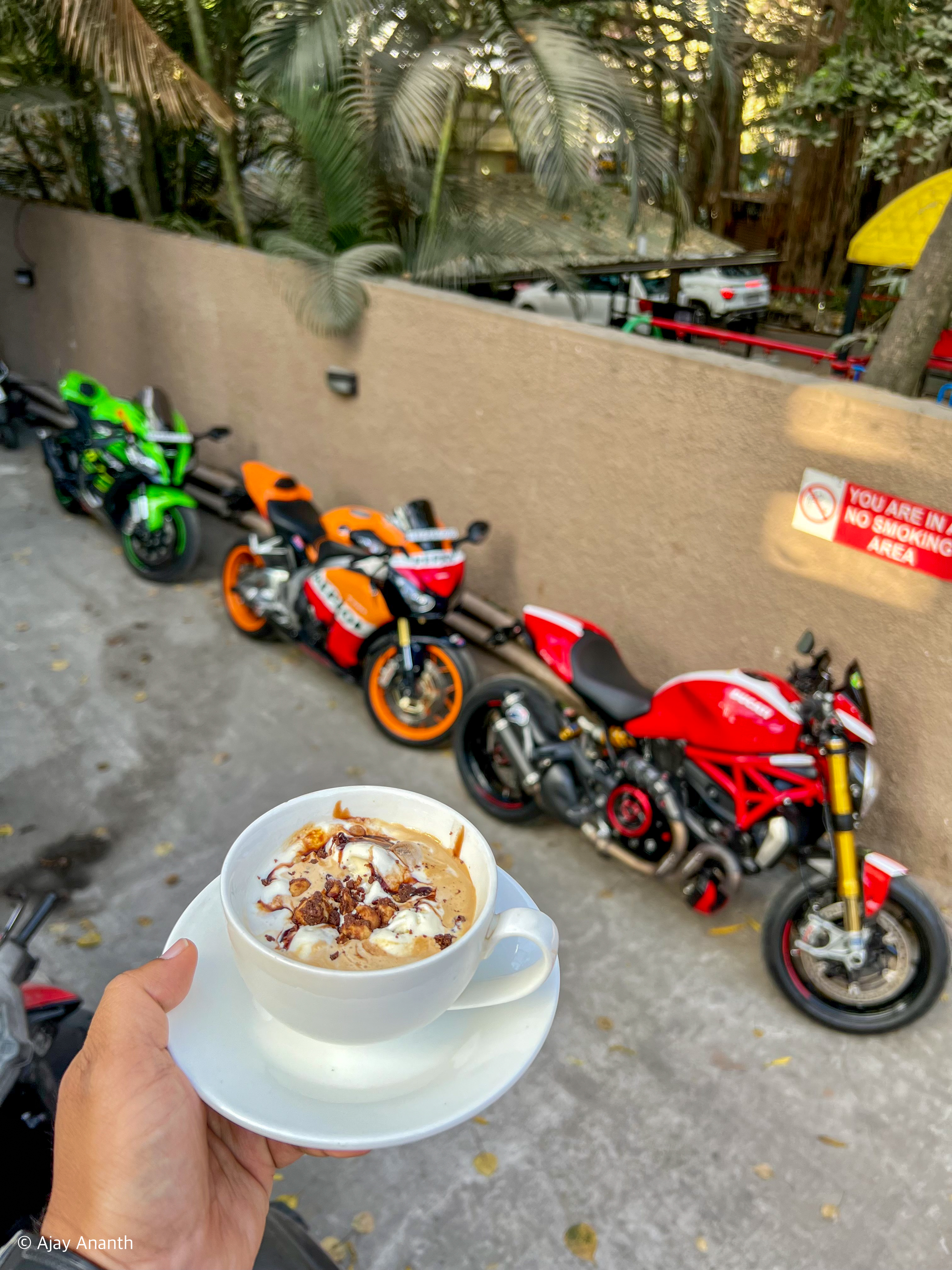 Motorcycle friendly cafés with delicious food and coffee in Bengaluru